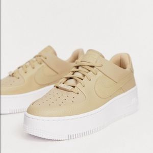 Nike Air Force 1 Sage Low